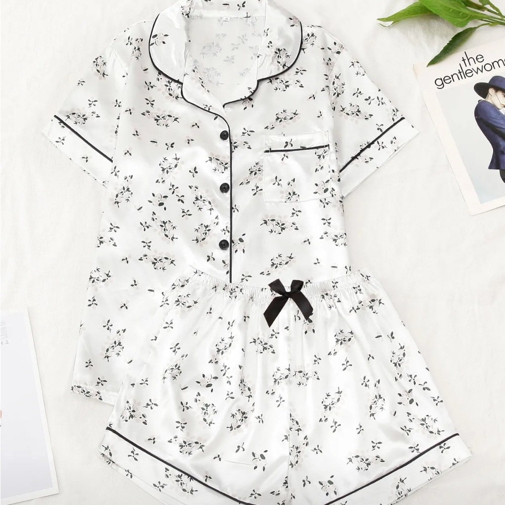 Floral Print Women's Pajama Set